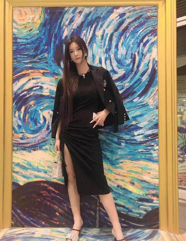 洛杉矶美女伴游